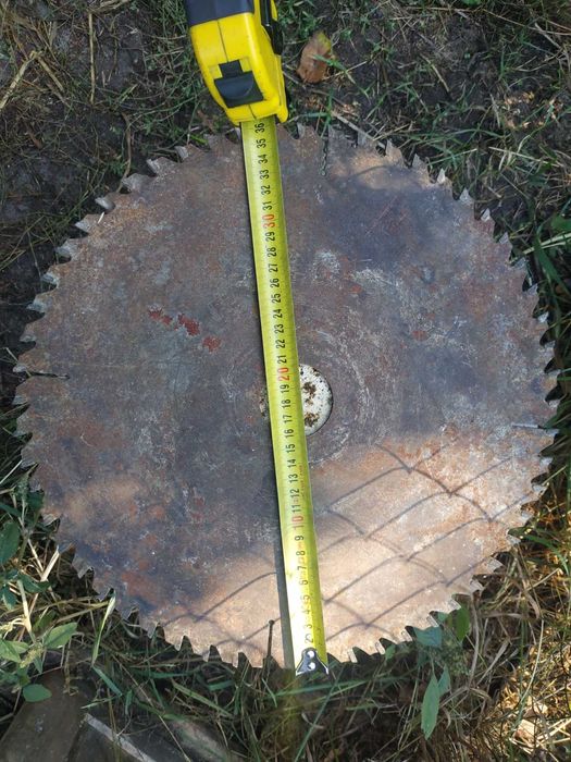 Пильный диск по дереву