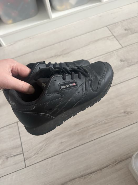 Adidas , Reebok дитяче взуття