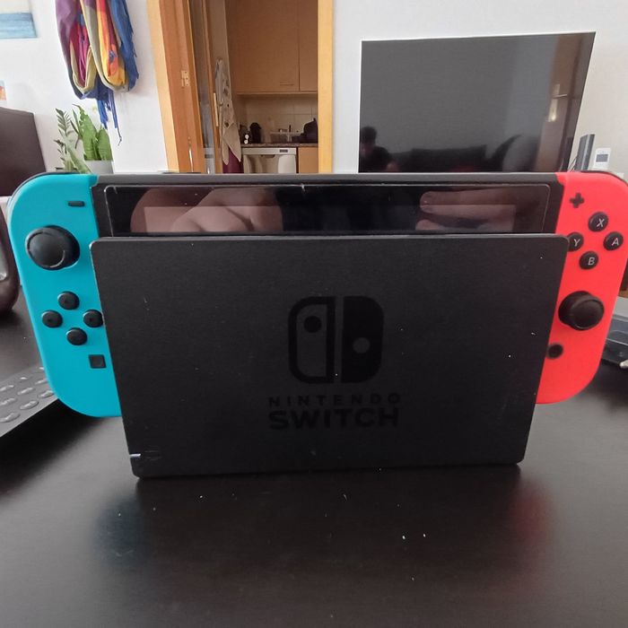 Nintendo Switch 

Vendo Nintendo Switc