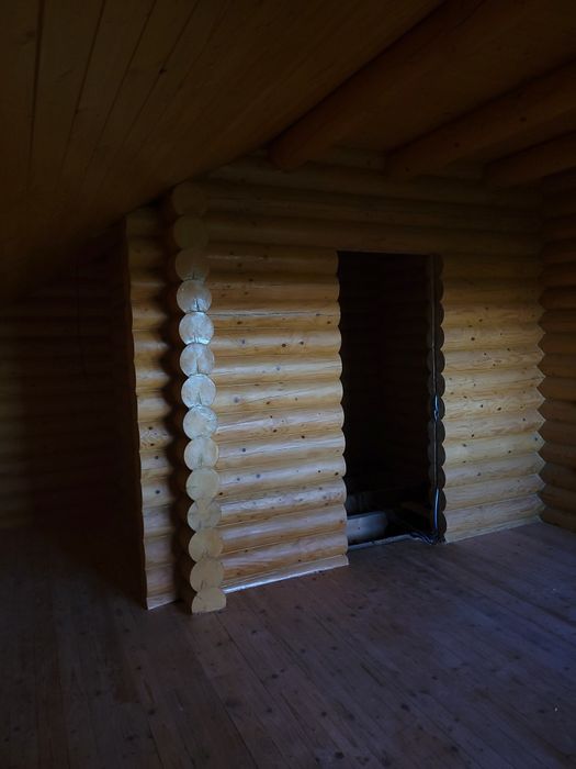 Будинок з дерева,новий у мальовничомуі затишному районі ,краєвид 10з10