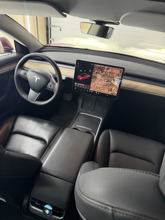 Tesla model 3 SR Plus LFP