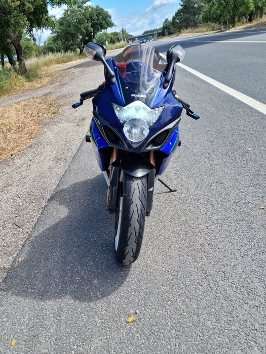 Suzuki Gsx-r 1000 k6 / *ACEITO RETOMA*
