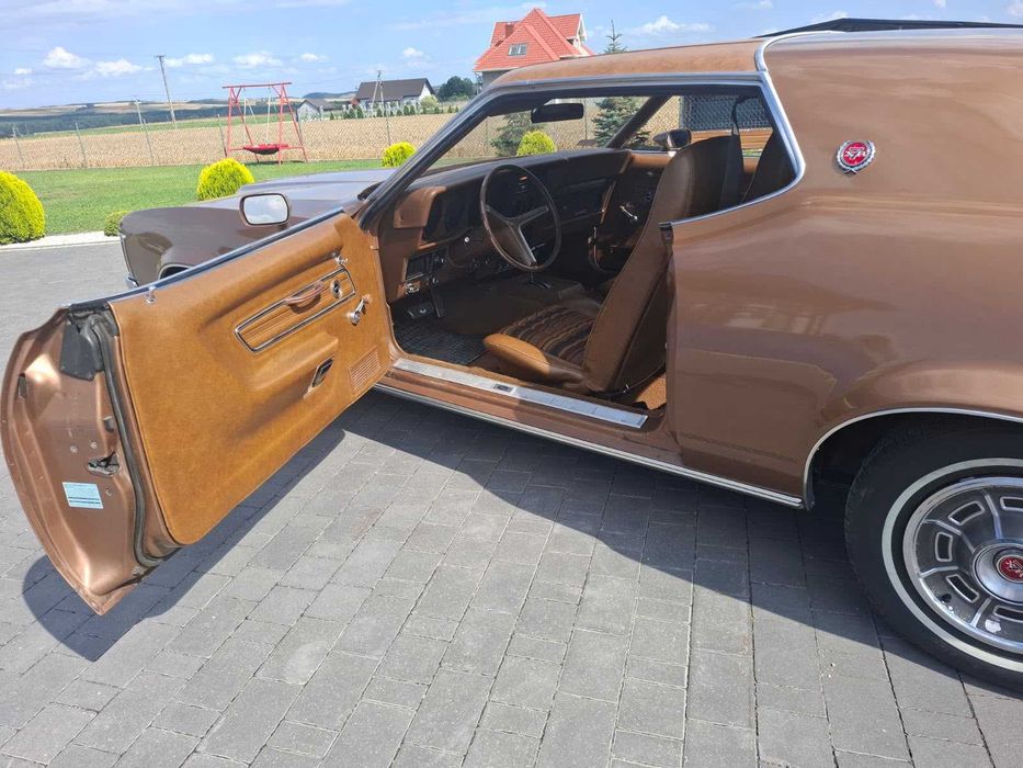 Mercury Cougar XR 7 (Ford Mustang)