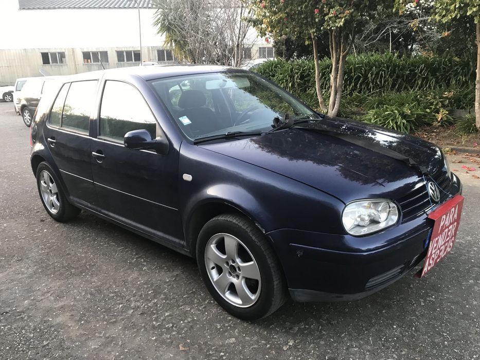 Golfe 4 (1.4 gasolina ano 1999