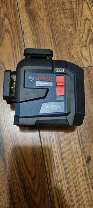 Laser krzyżowy  Bosh GLL 80-33G  zielony