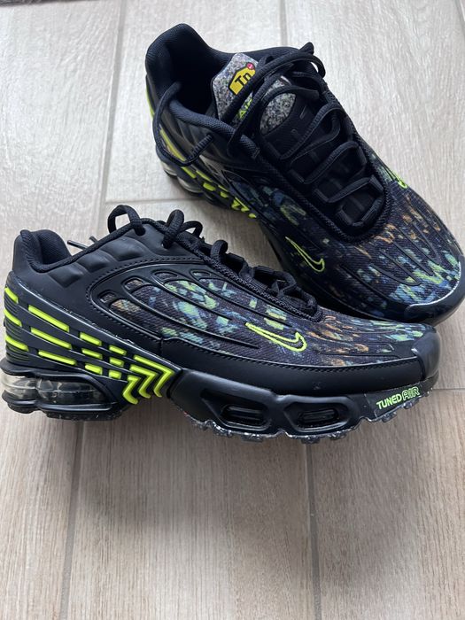 Крутезні кросівки Nike,оригінал