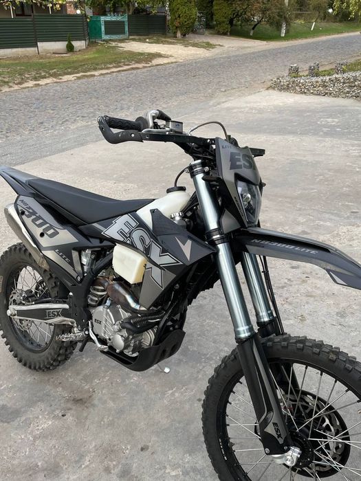 Esx nb300 lite 2
