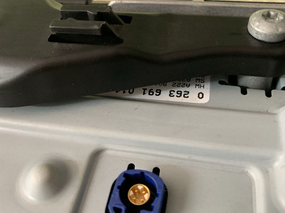 Mercsedes w222 Панедь приборов экран