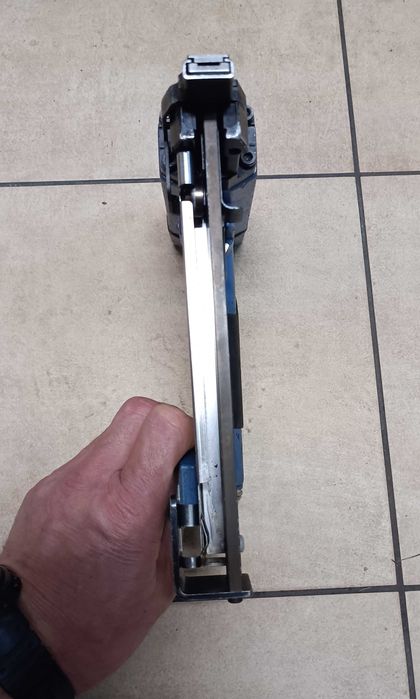 Zszywacz, pistolet, taker, tracker BEA 92/32-612, stan BDB po serwisie