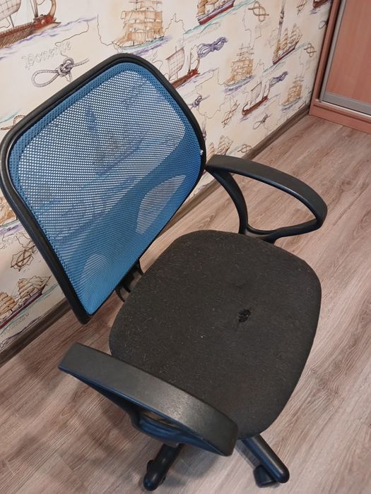 Крісло офісне для підлітків