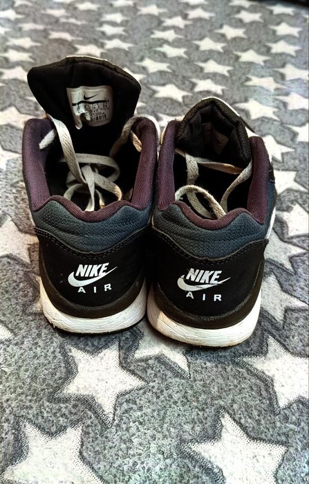 Продам кроссовки Nike рр. 38,5