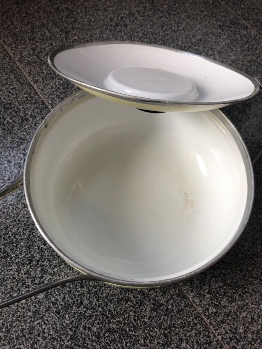 Tacho panela vintage com testo | arte deco