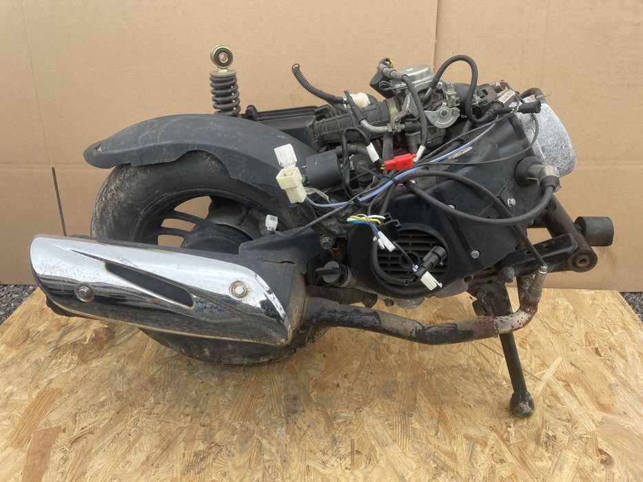 Silnik Skuter 4t E4 50cc koło 10’ Junak Romet Zipp Barton Mash JM TNT