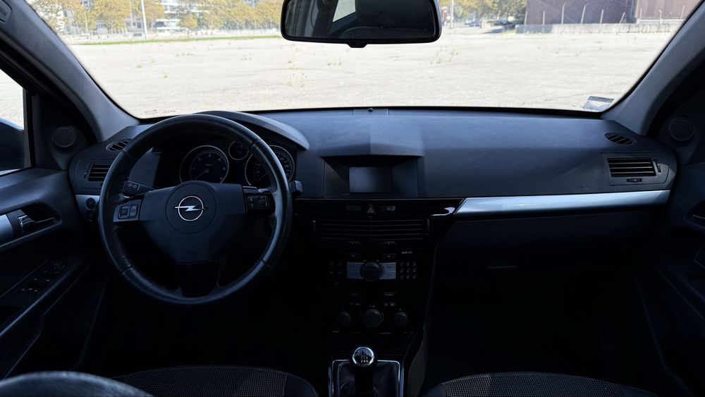 Opel Astra 1.7 CDTI COSMO 2009