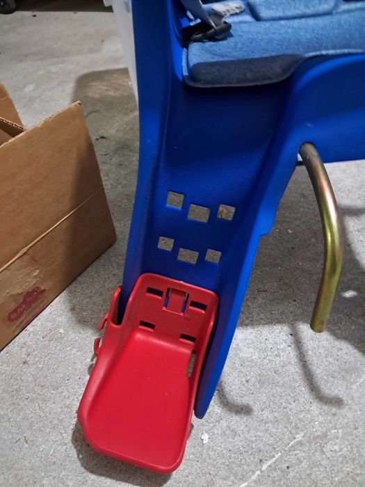 Cadeira baby para acoplar em bicicleta