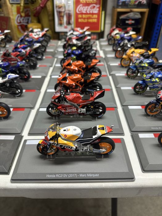 Motos escala 1.18