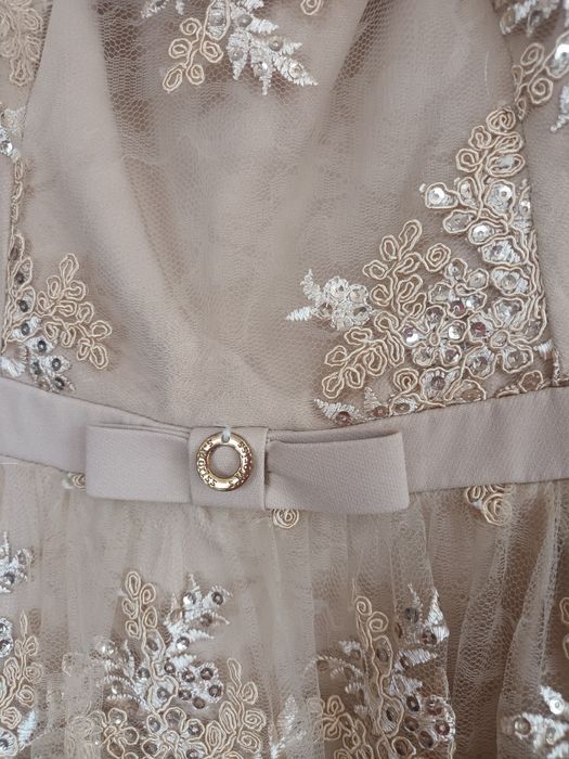 S.Moriss sukienka 36 S beżowo złota