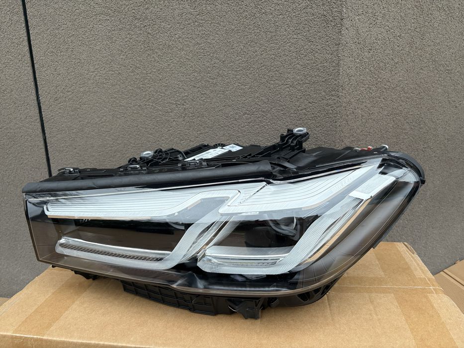 BMW G30 G31 ОРИГІНАЛ Full led фари LCI