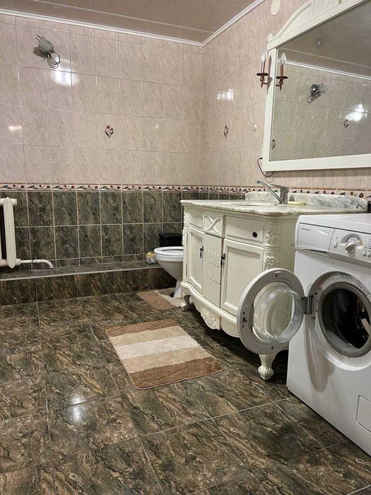 Продам 2-х этажный ДОМ ! Холодная Гора. Метро в 10 мин РОВНЫЙ уч-к