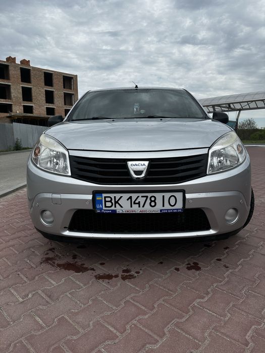 Dacia sandero AC. 1.2 LPG