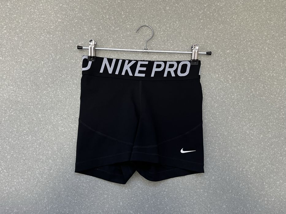 Спортивные шорты Nike Pro Dri-Fit (жіночі спортивні шорти найк)