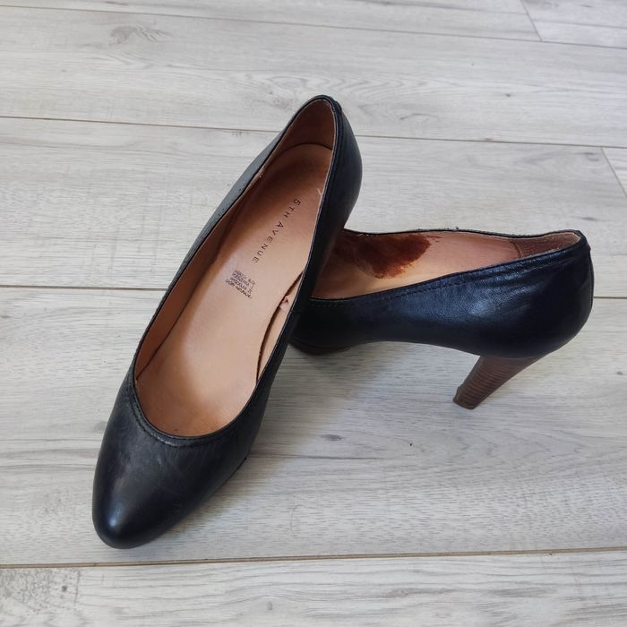 Czarne czółenka rozm 40