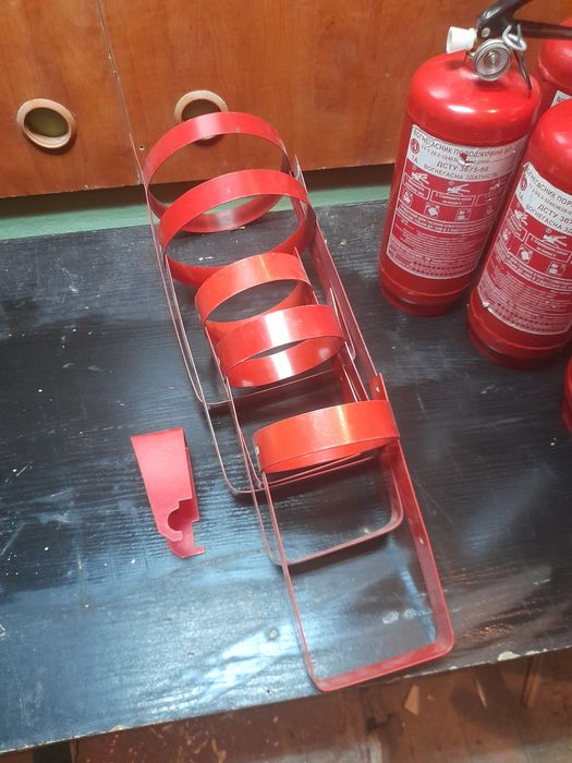 Продам  крепления