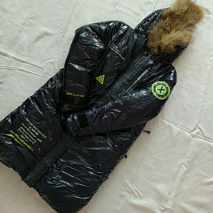 Пальто для дівчинки