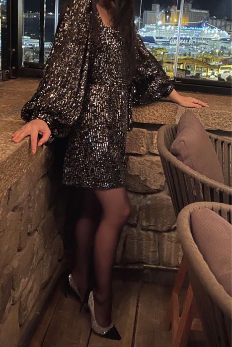 Сукня Zara пайетки, святкова