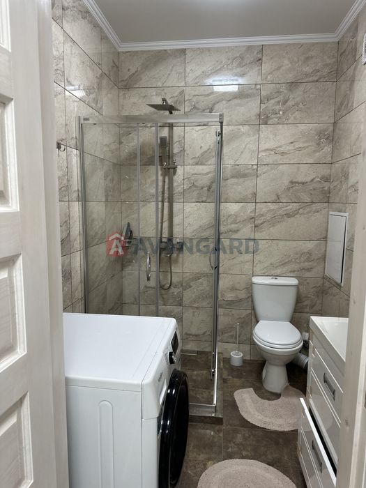 Оренда 3-кімнатної дворівневої квартири для великої сім’ї