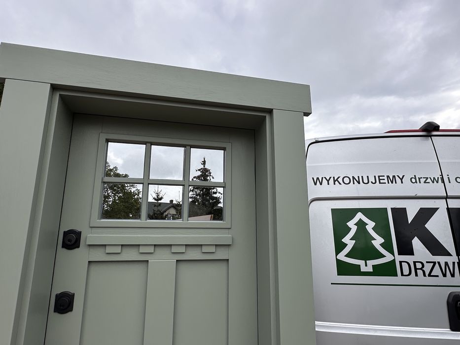 Drzwi zewnętrzne drewniane Amerykańskie Schlage MontażPolska