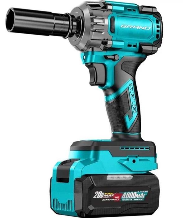 Гайковерт акумуляторний Grand АГ-700BL HS 700Нм 4 режими набір головок