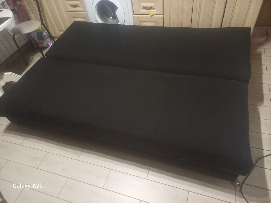 Продам диван еврокнижку