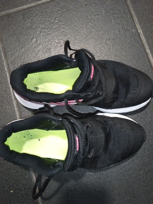 Vendo sapatilhas Nike