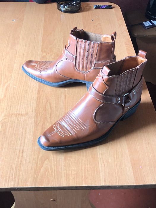 Ковбойские ботинки