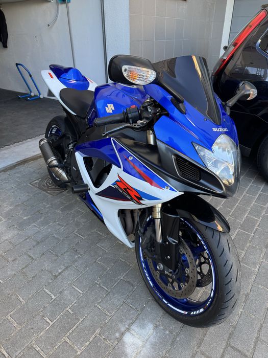 Suzuki GSXR-600 K7