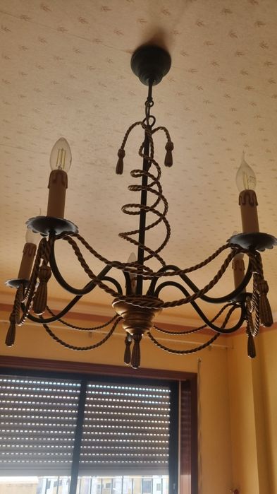 Candeeiro tecto em ferro