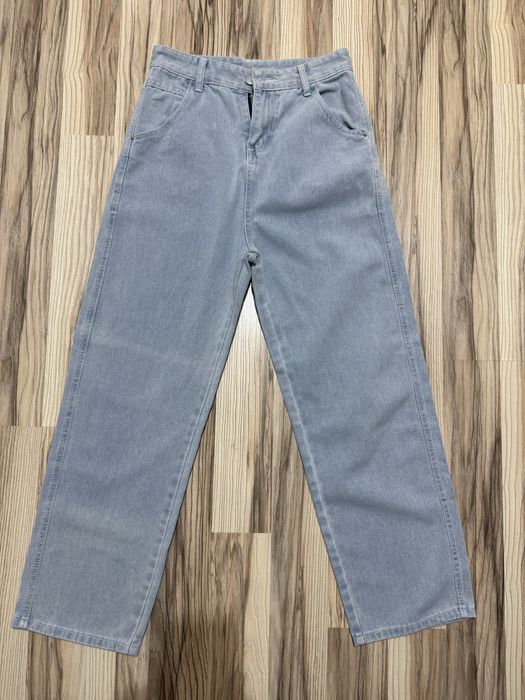 Світлі джинси, жіночі