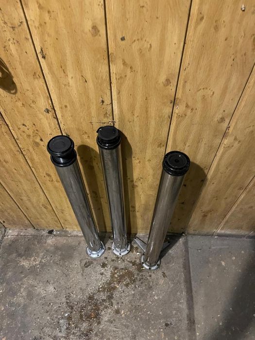 Продам металлические ножки для мебели