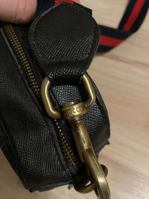 Skorzana torebka Gucci