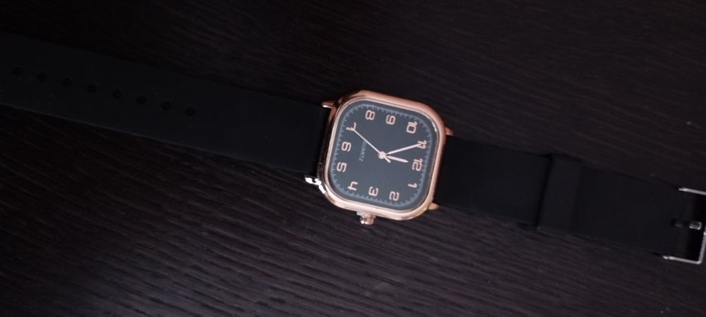 Жіночий годинник Quartz
