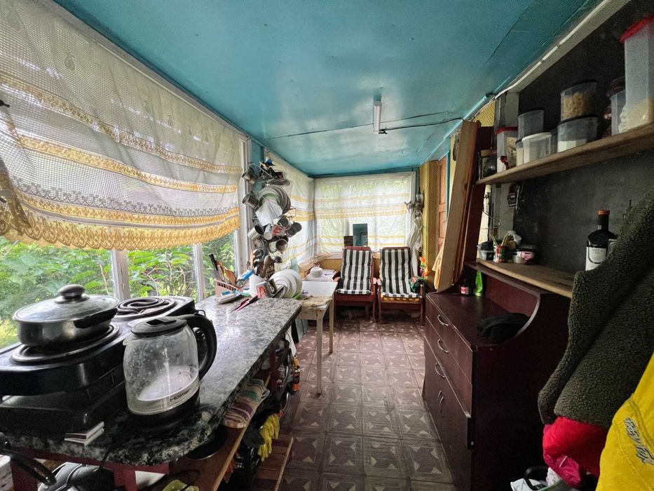 Дачний будинок в Буках