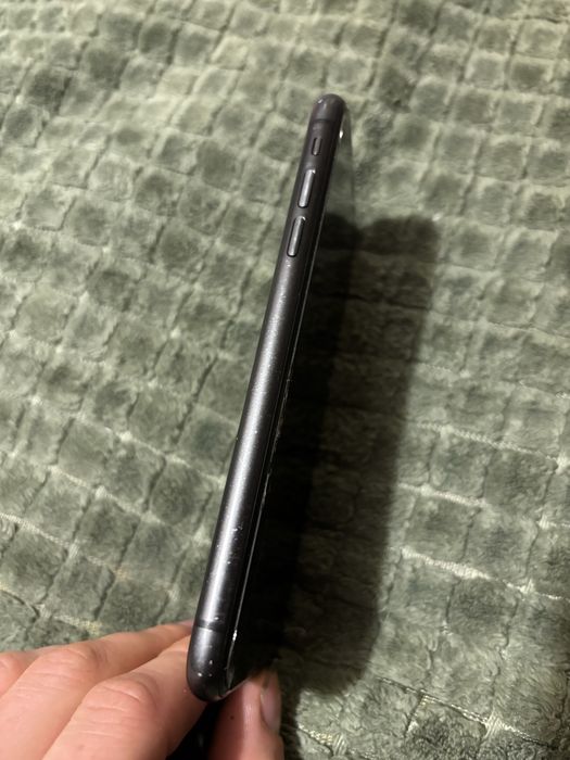 Iphone 11 64gb 75% акб хорошее состояние