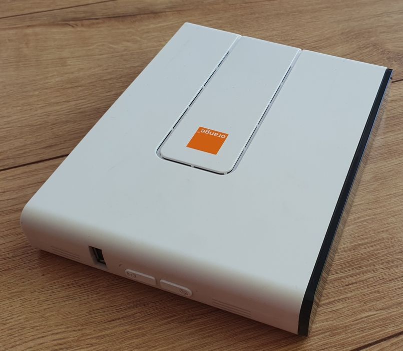 Router firmy Sagemcom model Fast 2704