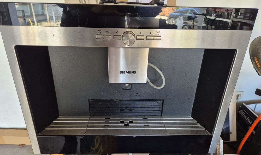 Ekspres do zabudowy Siemens