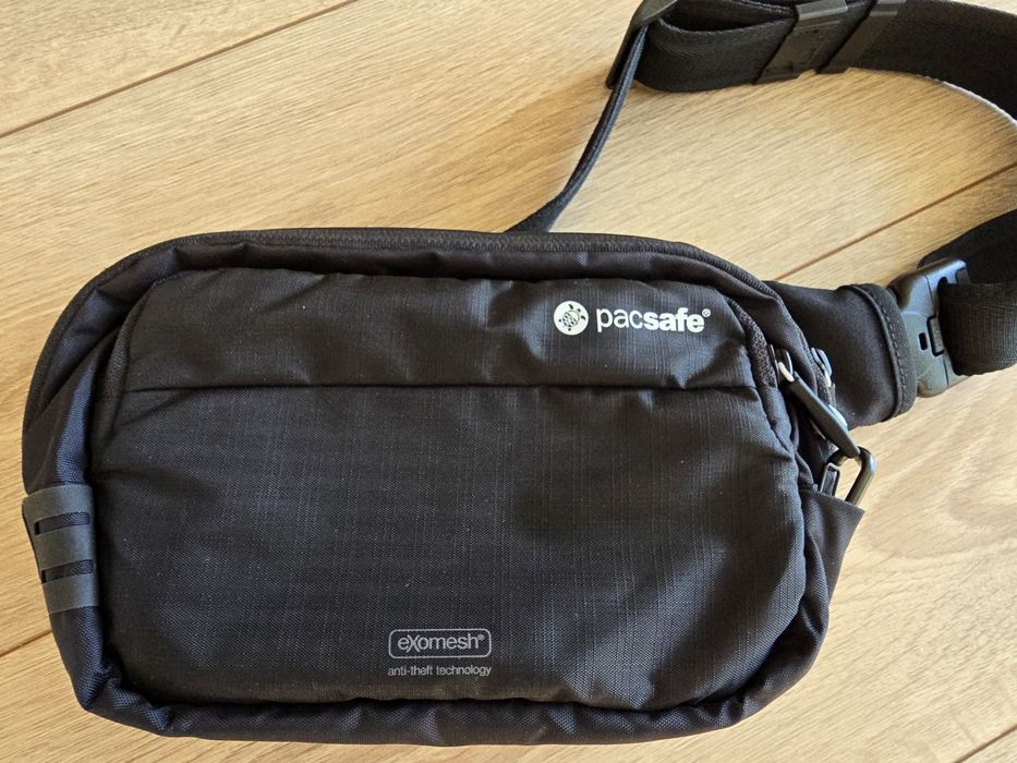 Nerka / torba na ramię Pacsafe antykradzieżowa – stan bardzo dobry