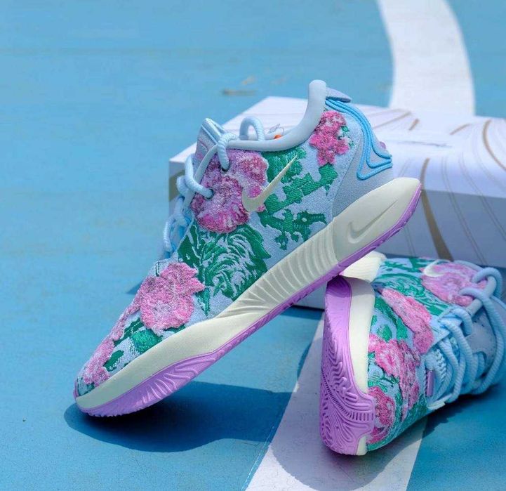 Оригінальні баскетбольні  кросівки Nike LeBron 21 Premium EP Grandma's Couch Pack