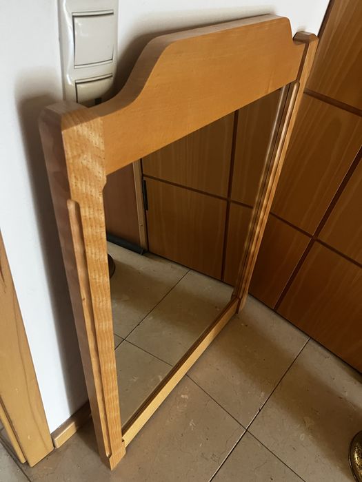 Espelho de Parede em Madeira – Excelente Estado