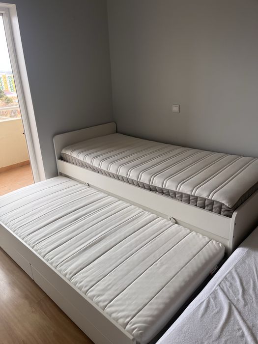 Cama individual / dupla, 80x200 cm, +2 gavetões, +2 colchões