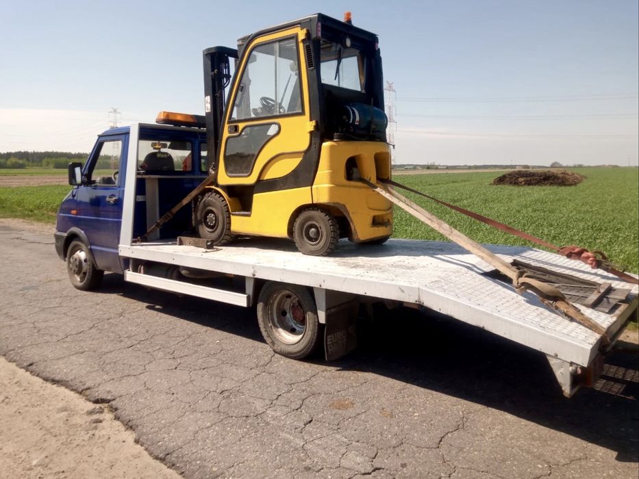 Usługi Transport Laweta Osobowe Dostawcze Powypadkowe Maszyny Rolnicze